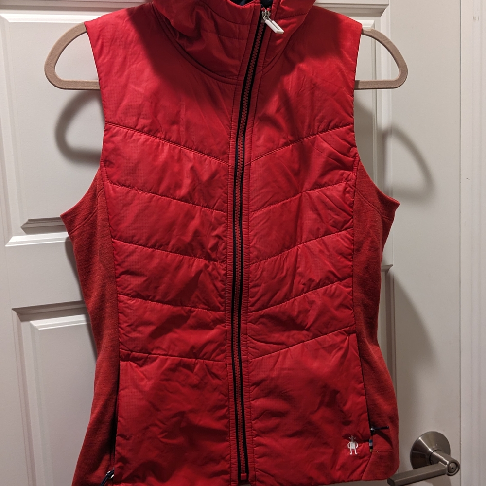 Smartwool Women's Vibrant Red Vest
